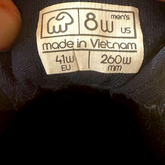 Merino Wool Sneakers, Wide - Picture 5 of 5